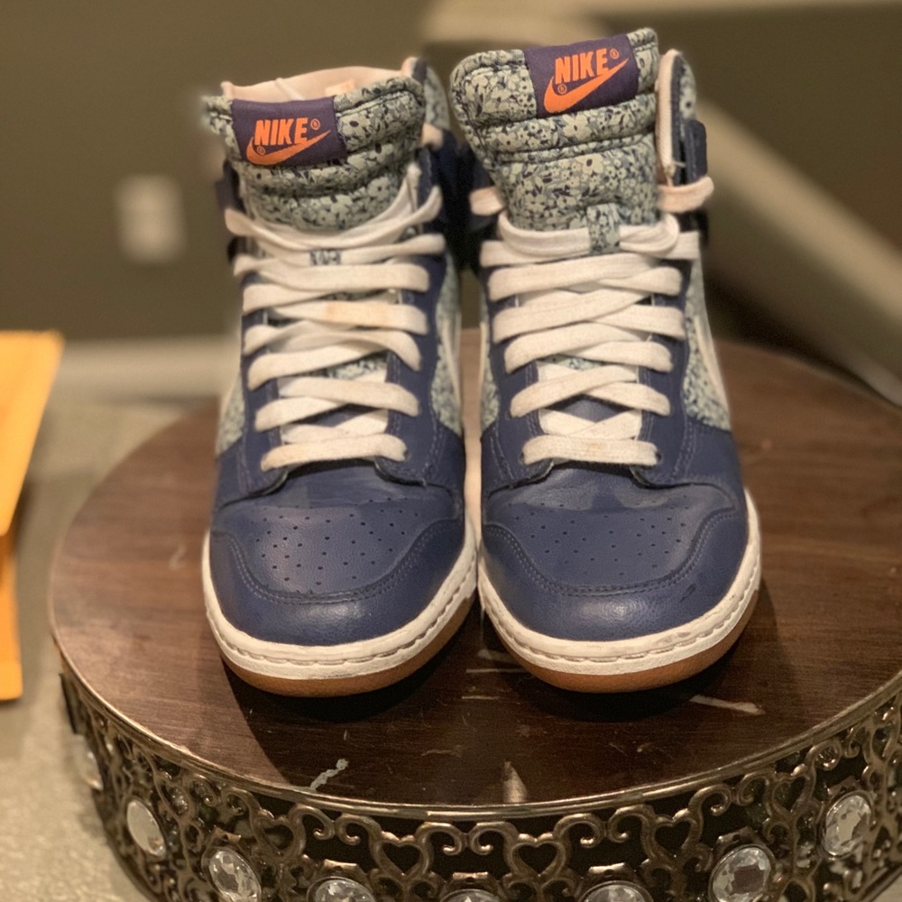 Nike wedge